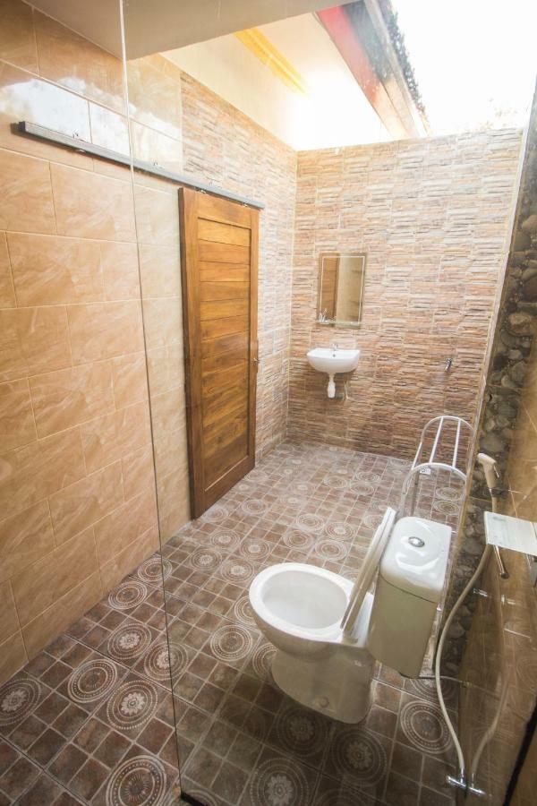 Yasa Homestay Toyapakeh Exterior foto